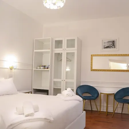 Mama House Bed & Breakfast 4*